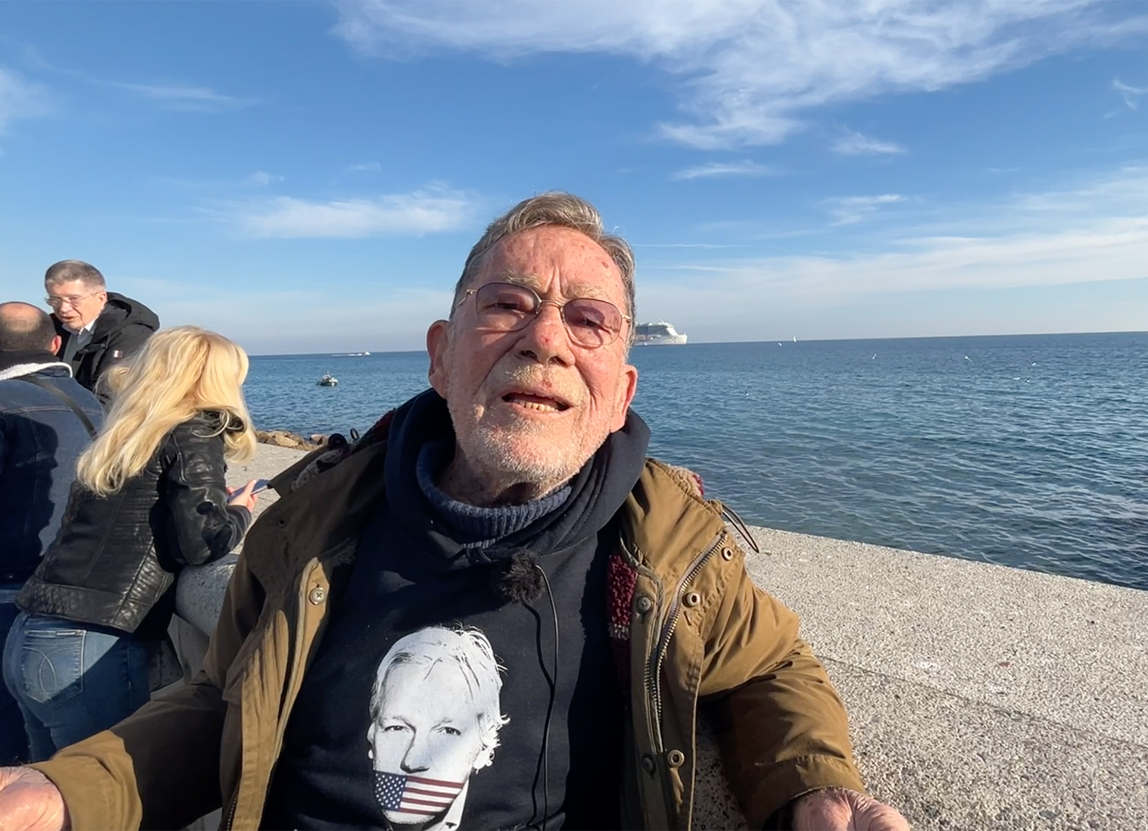 Sanremo 2023: Contro Festival intervista al giornalista Fulvio Grimaldi di  Mondo Cane 