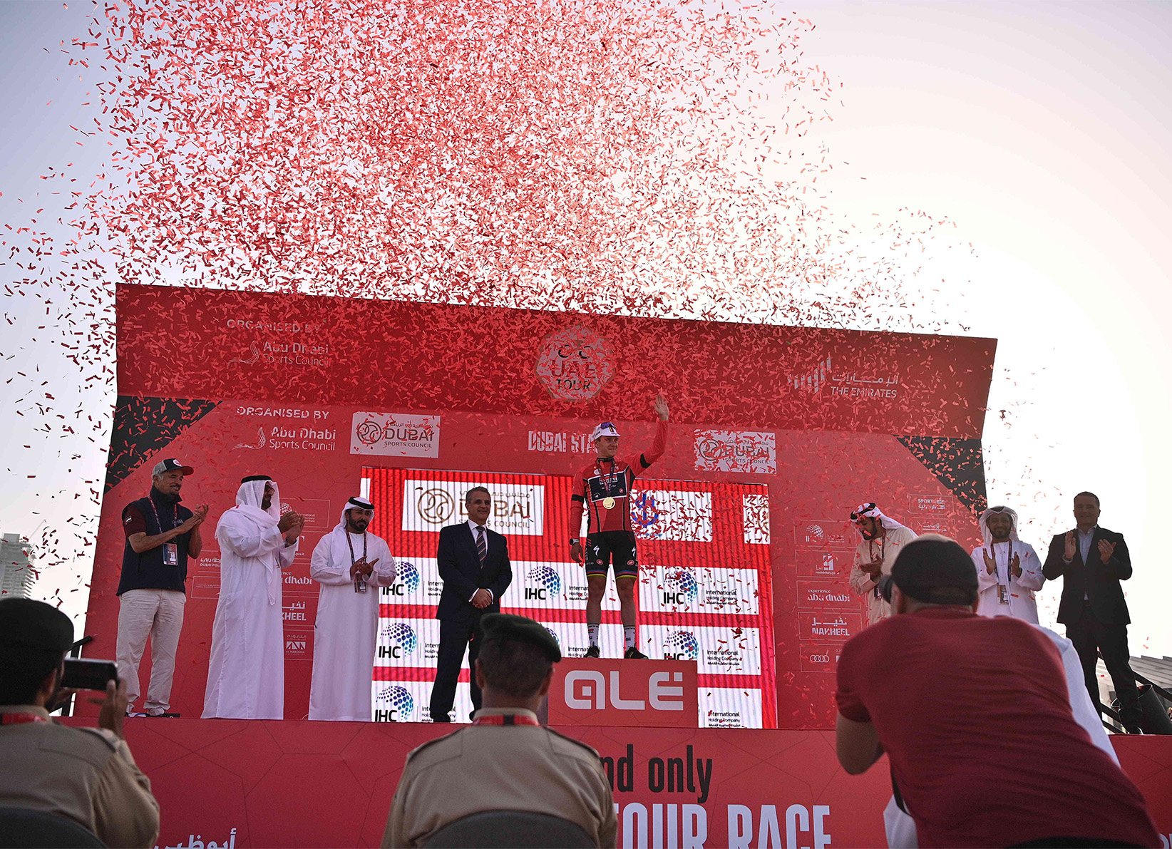 UAE Tour 2023 - quarta  tappa, Juan Sebastián Molano trionfa nella tappa di Dubai 